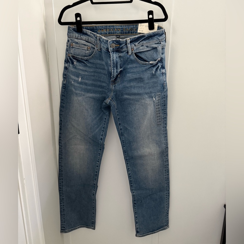 American Eagle Outfitters Original Straight Medium Wash Men’s Flex Jeans